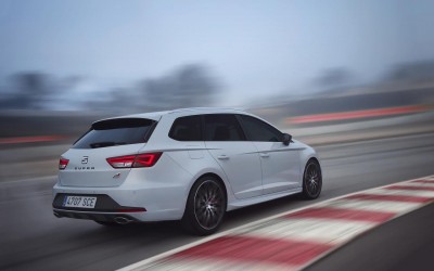 seat_leon_cupra_st_2015_2.jpg