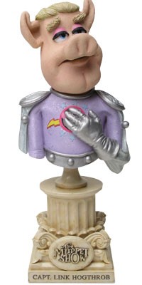 Hogthrob statue.jpg
