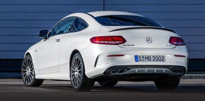 2016_mercedes-amg_c43_07.jpg