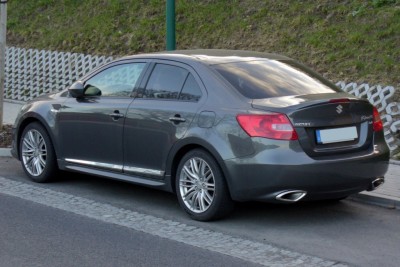 suzuki-kizashi-18.jpg