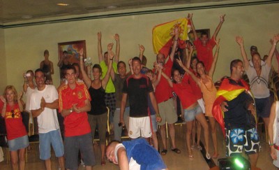 Fiesta po końcowym gwizdku .jpg