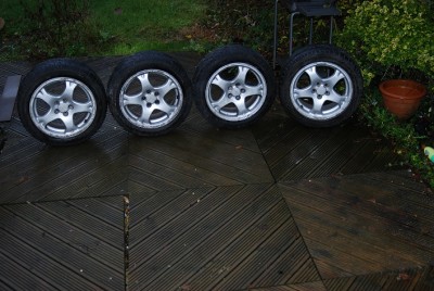 srebne felgi subaru 5 ramienne.jpg
