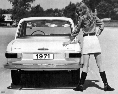 mini-1971-audi-girl.jpg