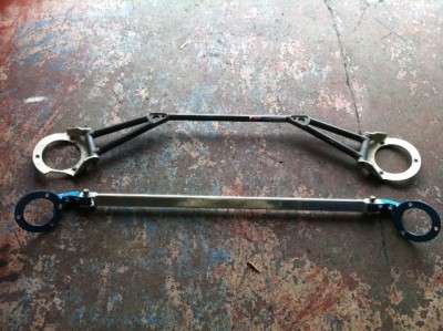 subaru klasik strutbrace.jpg